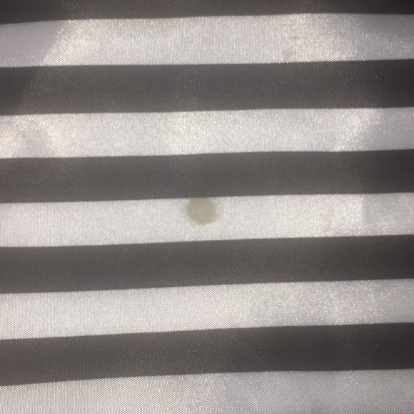 Victoria’s Secret pink stripe beach mesh tote - Picture 4 of 5